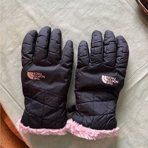 Women’s Northface Gloves Black/Pink Medium